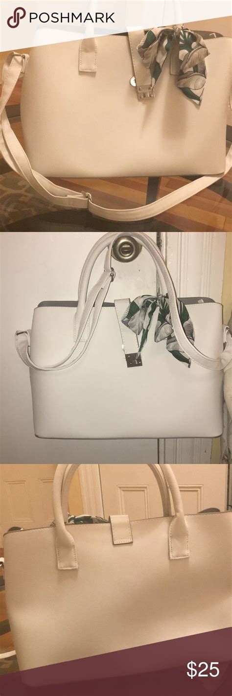 white shoulder bag primark.